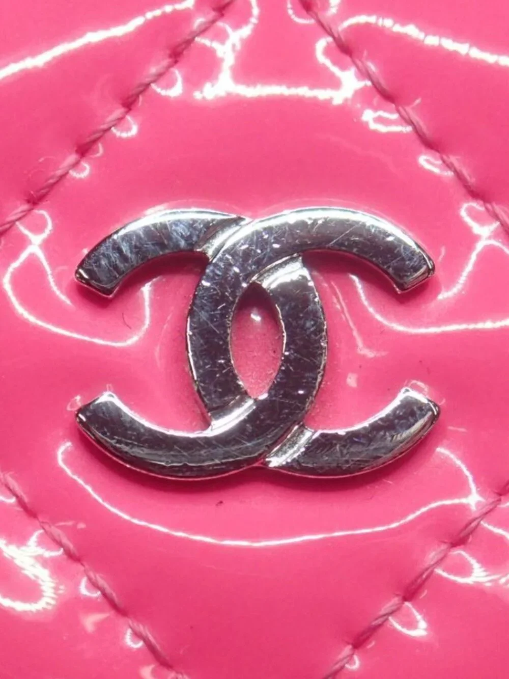 Chanel WOC - Picture 12 of 16